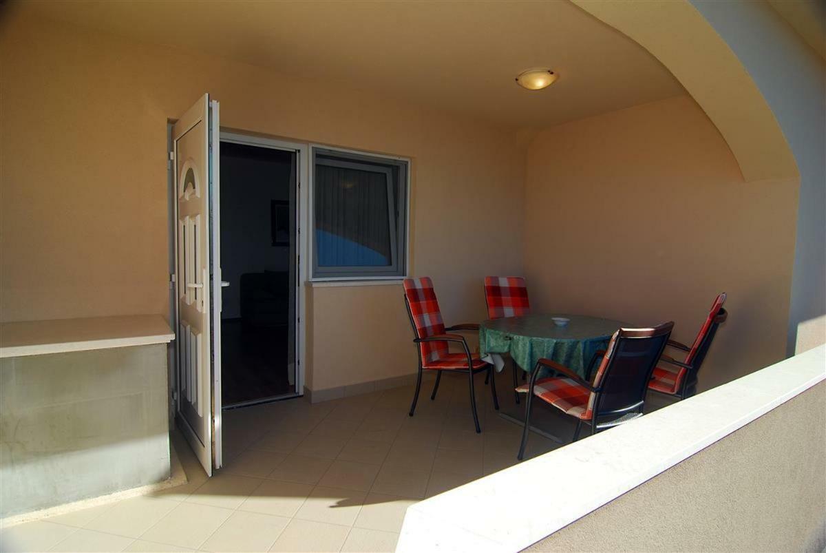 Ferienwohnung Apartman Luca Zečevo Exterior foto